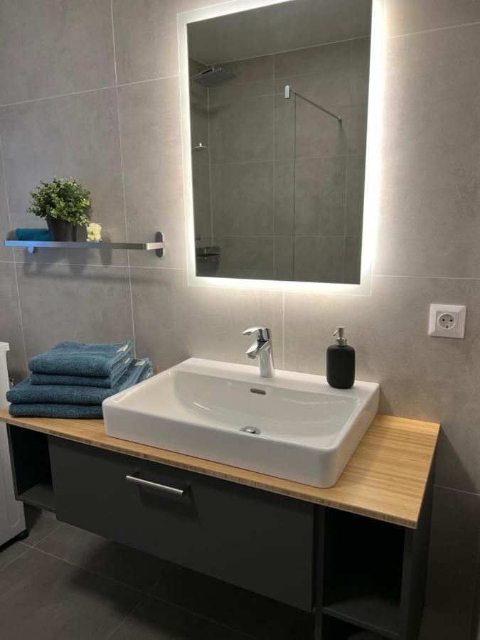 Ferienwohnung Mit Seeblick - Ossiacher See Gerlitzen Sattendorf Kültér fotó